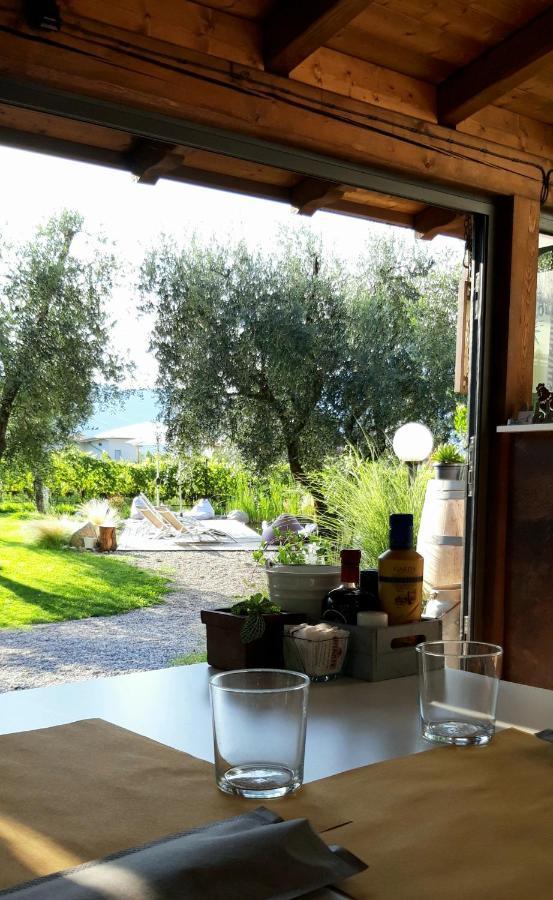 Agritur Fiore D'Ulivo Riva del Garda Bagian luar foto