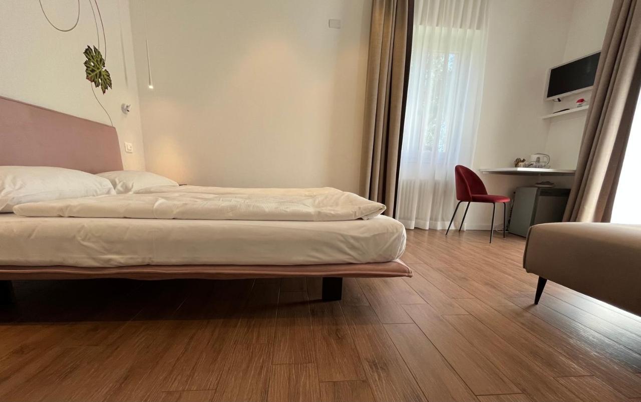 Agritur Fiore D'Ulivo Riva del Garda Bagian luar foto